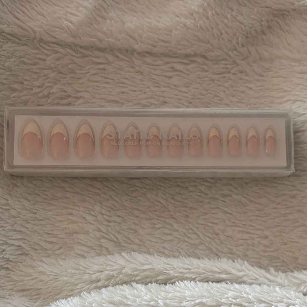 Elegant Pink Reusable Press-On Nails